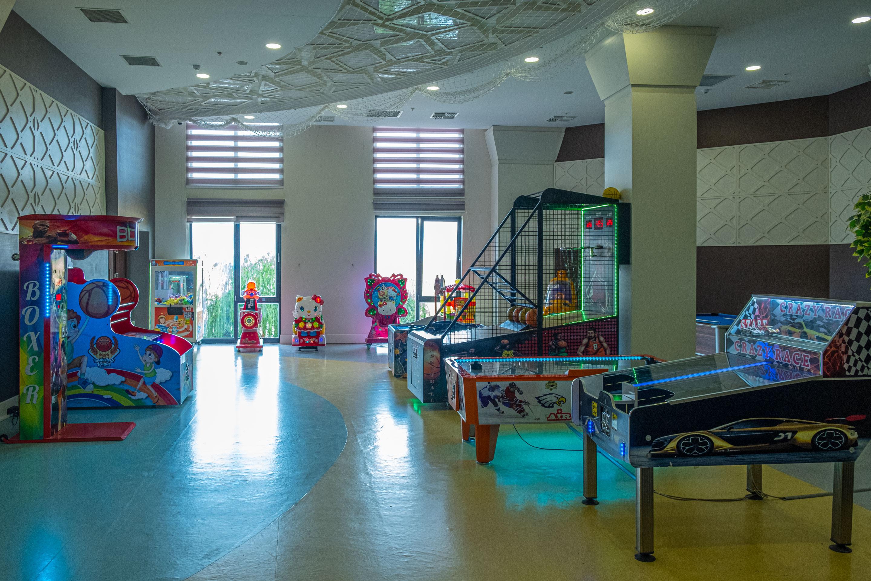 May Thermal Resort Spa Hotel 아피욘 외부 사진