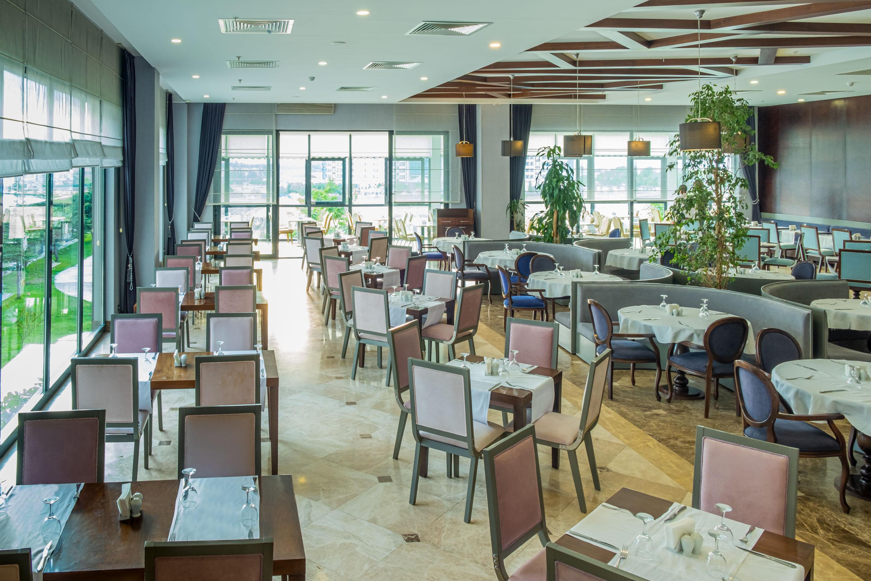 May Thermal Resort Spa Hotel 아피욘 외부 사진