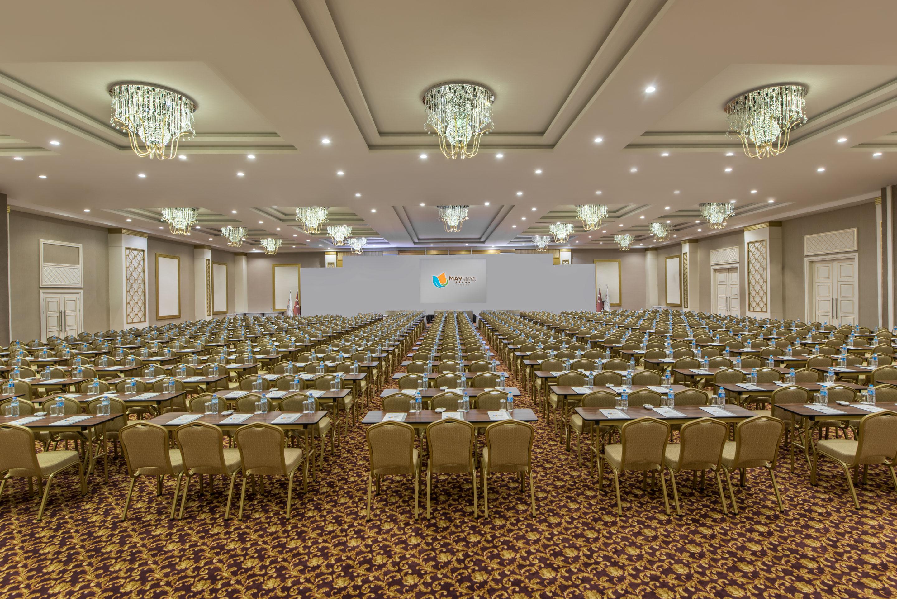 May Thermal Resort Spa Hotel 아피욘 외부 사진