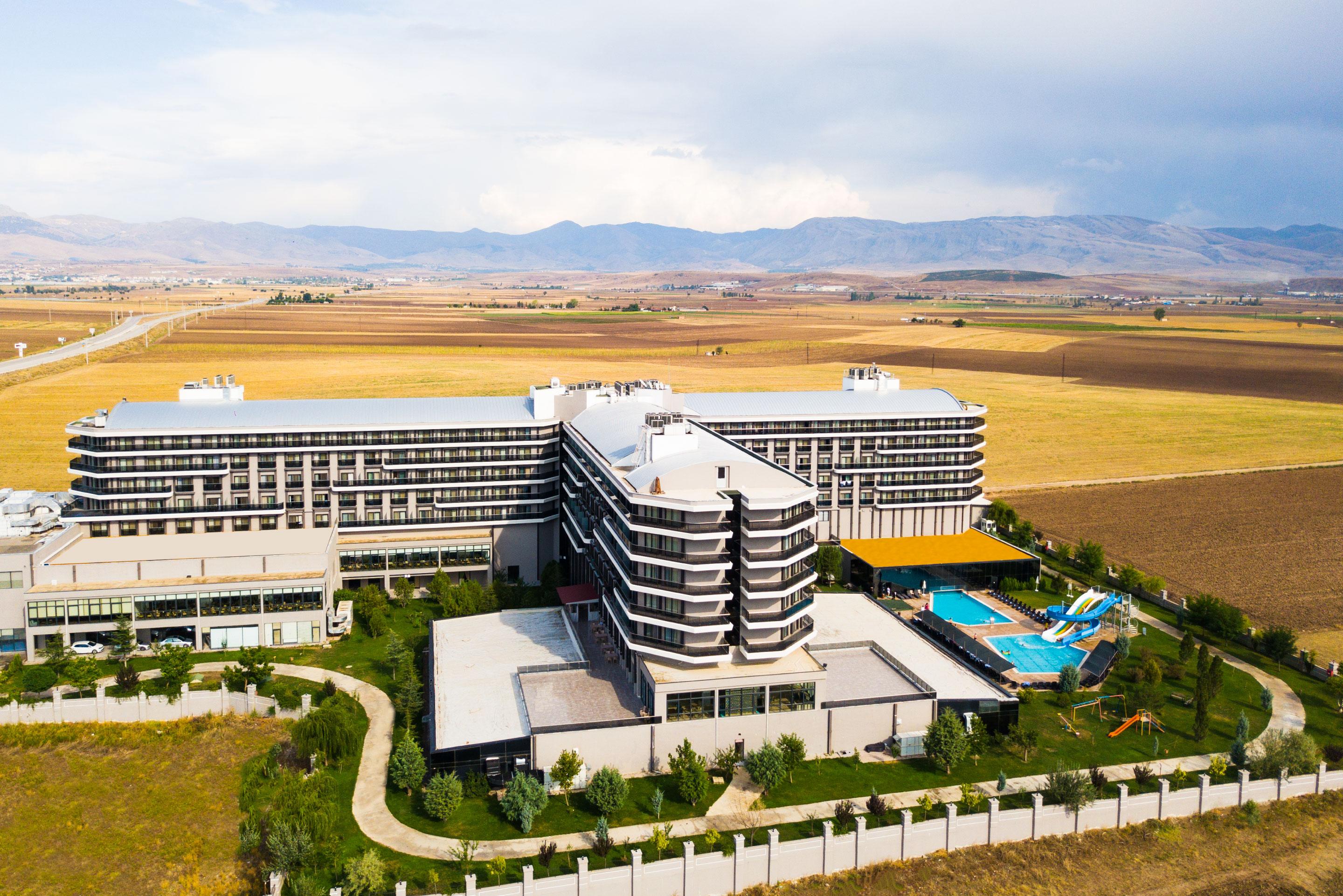 May Thermal Resort Spa Hotel 아피욘 외부 사진