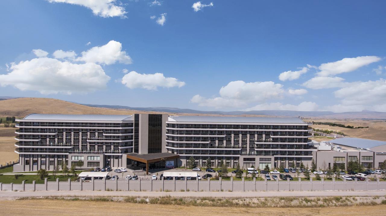 May Thermal Resort Spa Hotel 아피욘 외부 사진